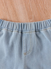 Load image into Gallery viewer, Girls Flared Sleeve Crop Top and Jeans Set