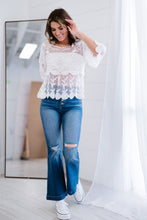 Load image into Gallery viewer, Oasis Of Lace Top