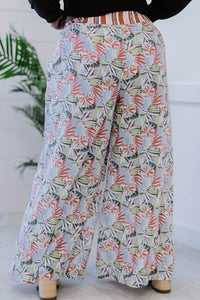 Island TimePalazzo Pants in Pink