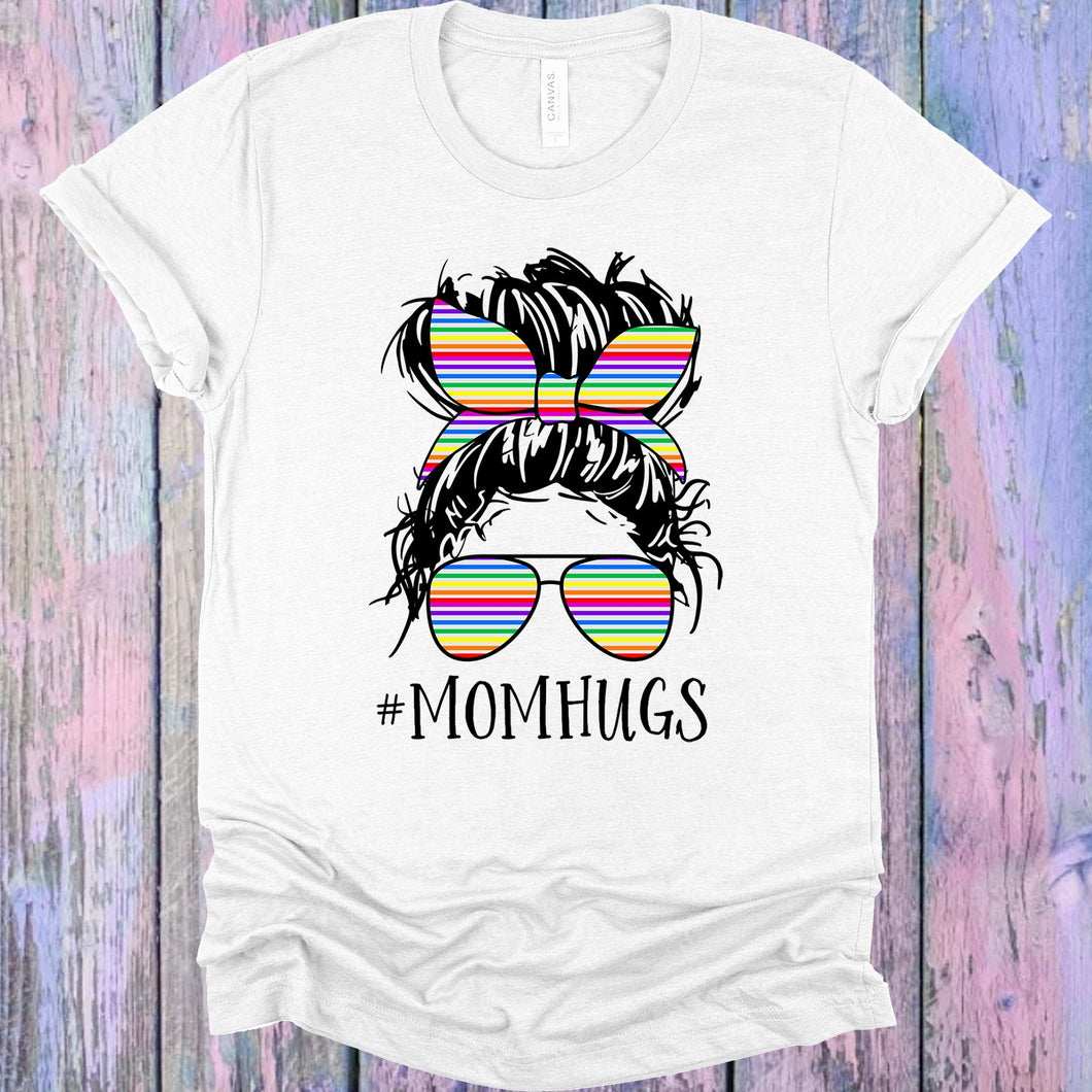 Mom Hugs #momhugs Graphic Tee